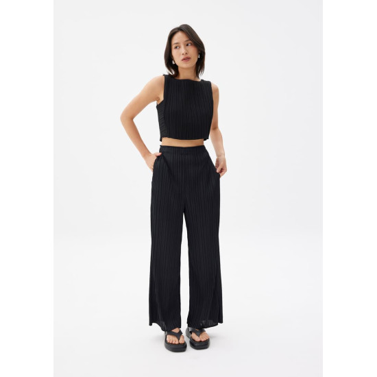 Dez Pleated Boat Neck Crop Top