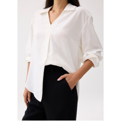 RuchedReady™ Ily Notch Collar Blouse