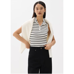 Fitted Collared Knit Top