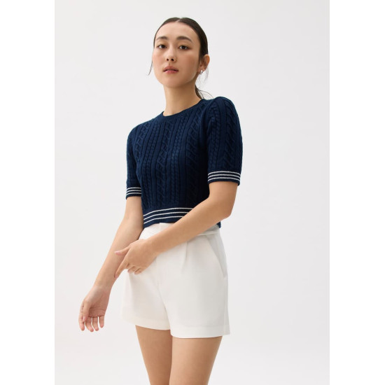 Round Neck Fitted Crop Knit Top