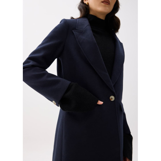 Classic Tailored Notch Lapel Coat