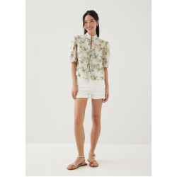 Jian Mandarin Collar Puff Sleeve Blouse in Heirloom Botanicals