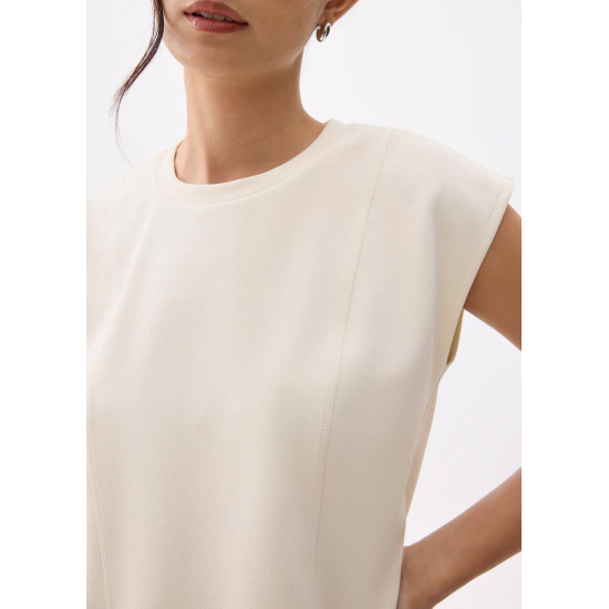 Relaxed Round Neck Boxy Tee