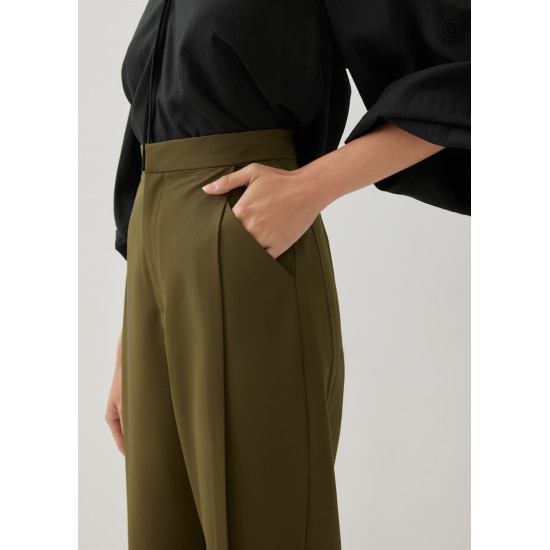 Zaldie Pleat Peg Leg Pants