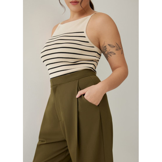 Zaldie Pleat Peg Leg Pants