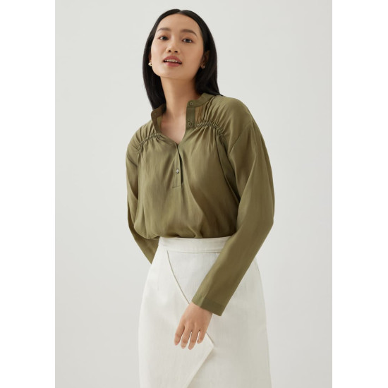 Meryn Mandarin Collar Blouse