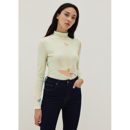 Eliza Turtle Neck Knit Top in Floral Medley