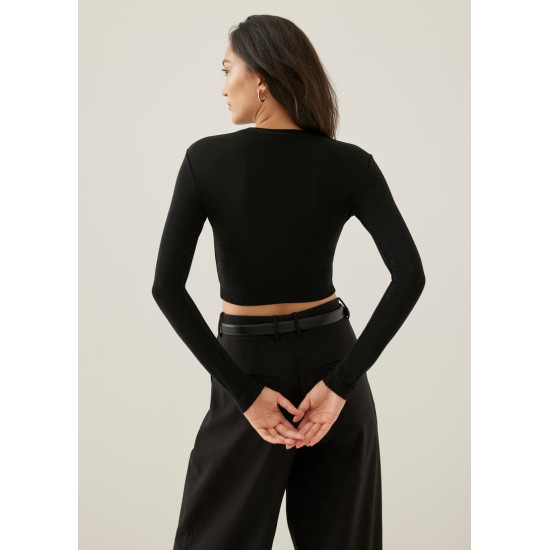 Edita Fitted Crop Sleeve Top