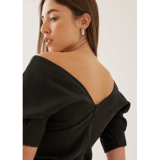 Hannie Fitted Off Shoulder Blouse