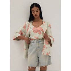 Elyja Loose Kimono in Prosperous Blooms