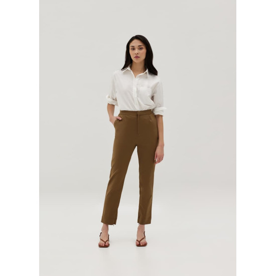 Varina Fitted Straight Leg Pants