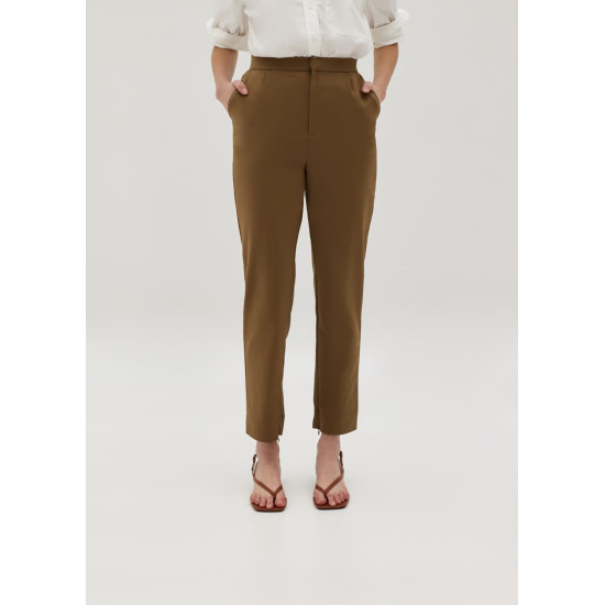 Varina Fitted Straight Leg Pants